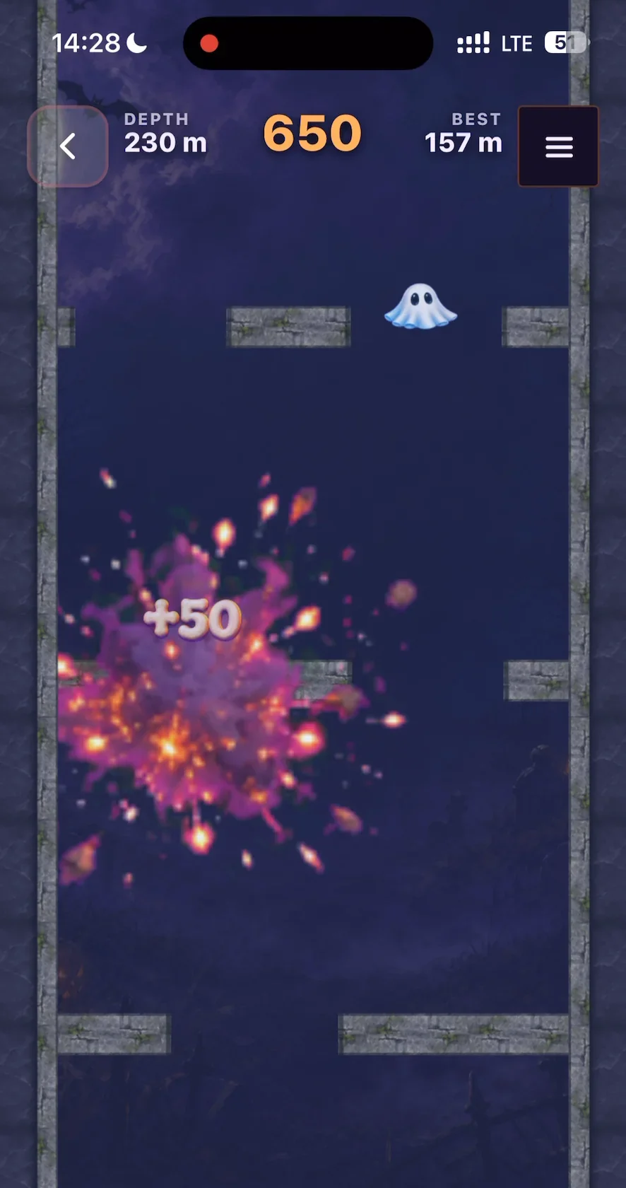 Spooky Tower Drop: the pumpkin bursts with +50 and time slows down